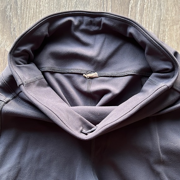 Uniquely Lorna Jane Size Small Grey Mesh Leggings - Picture 4 of 6